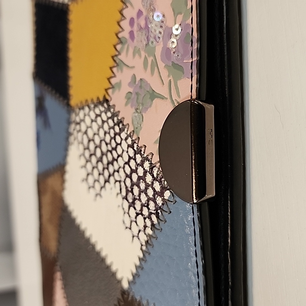 Coach Dreamer Wallet With Signature Patchwork - Picture 9 of 14